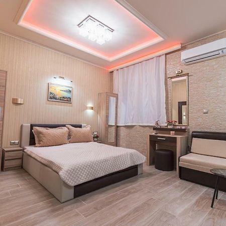 Deluxe Studios City Center Burgas Exterior photo