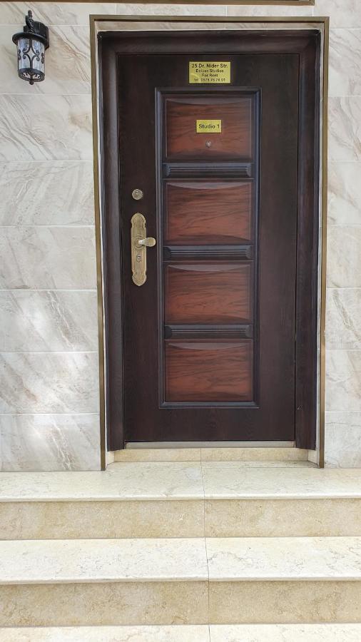 Deluxe Studios City Center Burgas Exterior photo