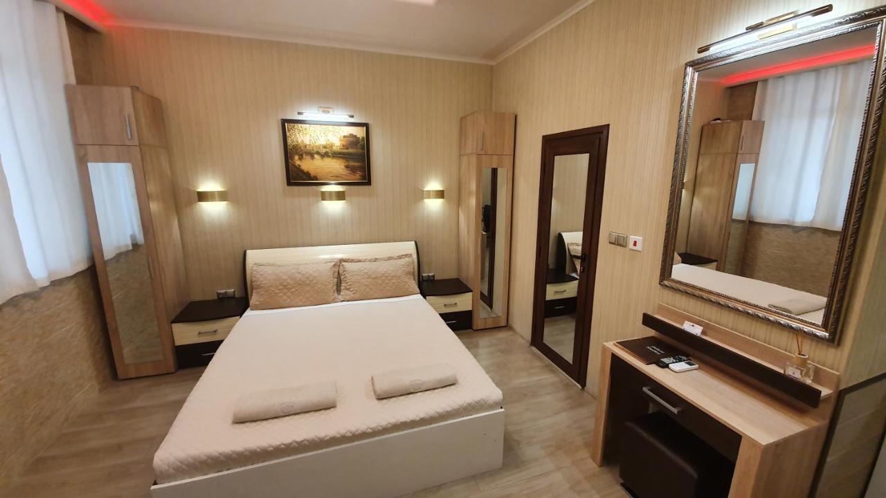Deluxe Studios City Center Burgas Exterior photo